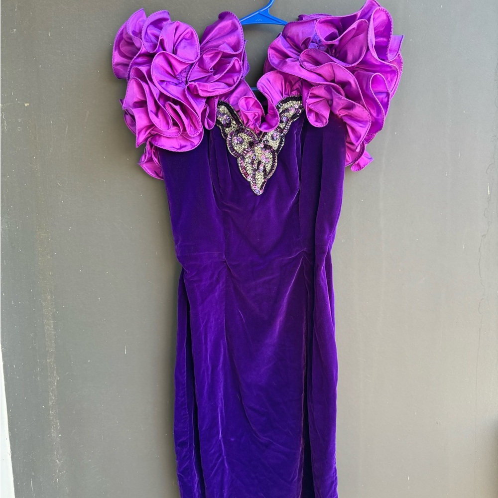 Vintage purple velvet cocktail dress with delicate beading and ruffle neckline
